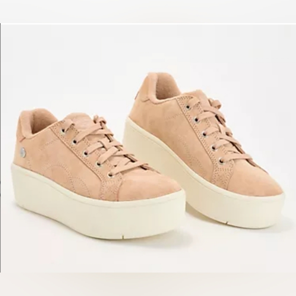 New! Martha Stewart x Skechers Suede Lace-Up Sneakers - Plateau